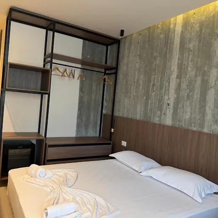 Hotel Sanremo *