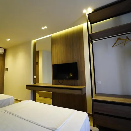 Sanremo Hotel Durrës