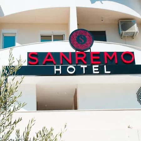 ホテル Sanremo ドゥラス