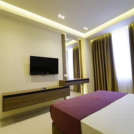 Hotel Sanremo *